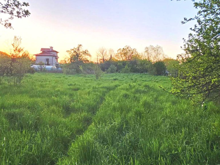 Земя за продажба Перник област с.Гълъбник