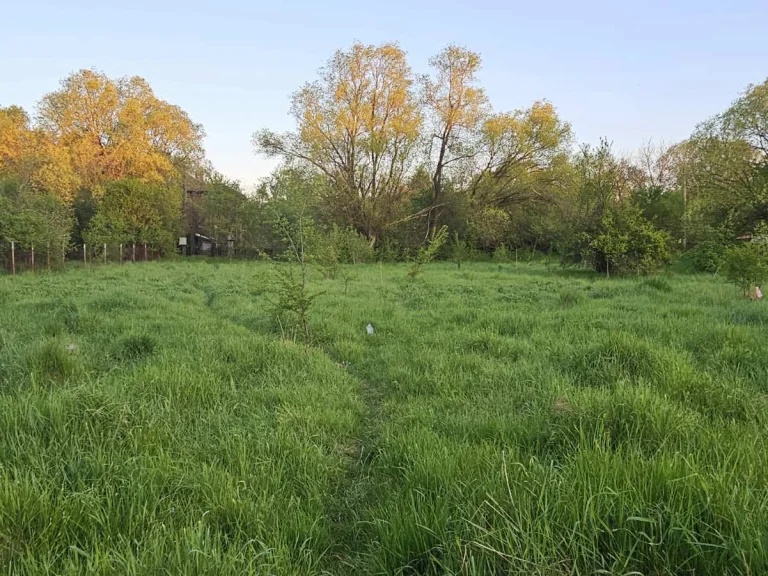 Земя за продажба Перник област с.Гълъбник