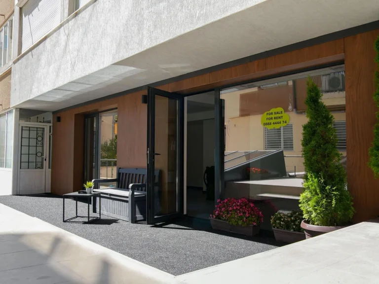 Помещение за продажба София Лозенец