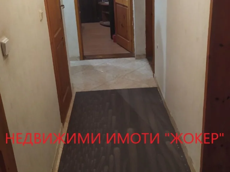 Тристаен апартамент за продажба Велико Търново Бузлуджа