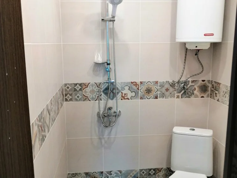 Многостаен апартамент дава под наем Варна Колхозен Пазар