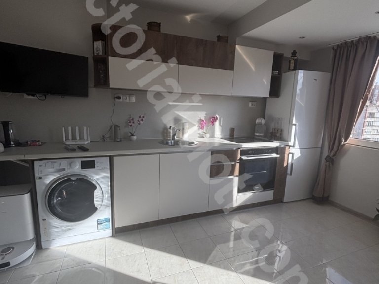 Тристаен апартамент за продажба Велико Търново Център - Photo 3