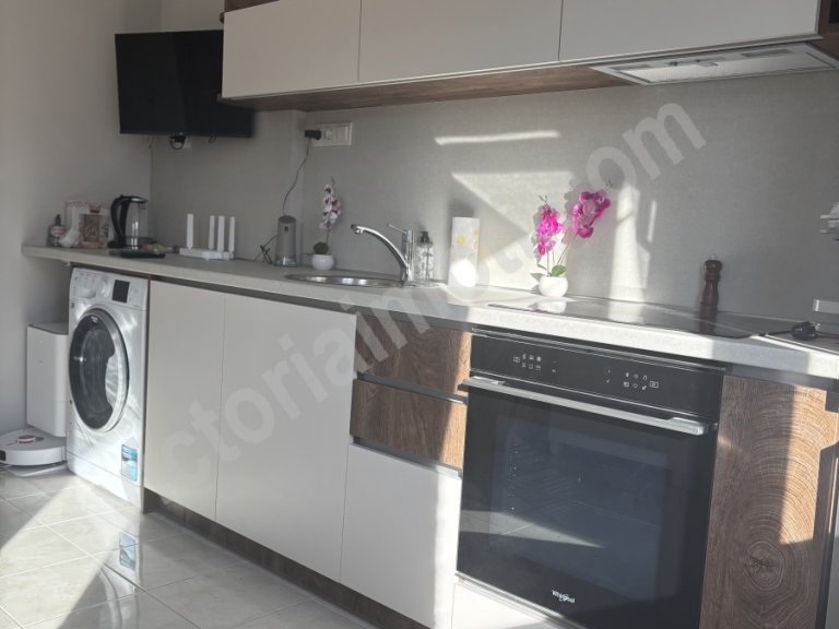 Тристаен апартамент за продажба Велико Търново Център - Photo 4