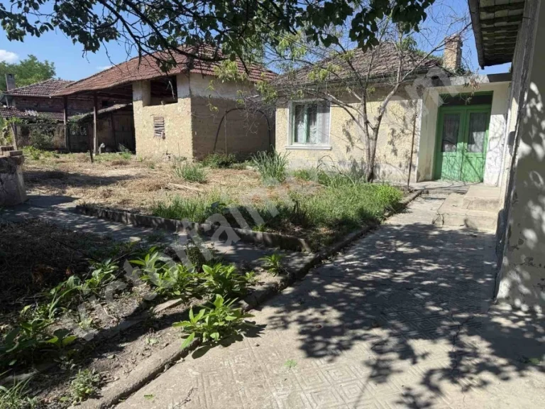 Къща за продажба Велико Търново област с.Ресен