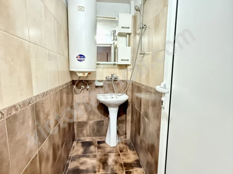 Тристаен апартамент за продажба Велико Търново област гр.Дебелец