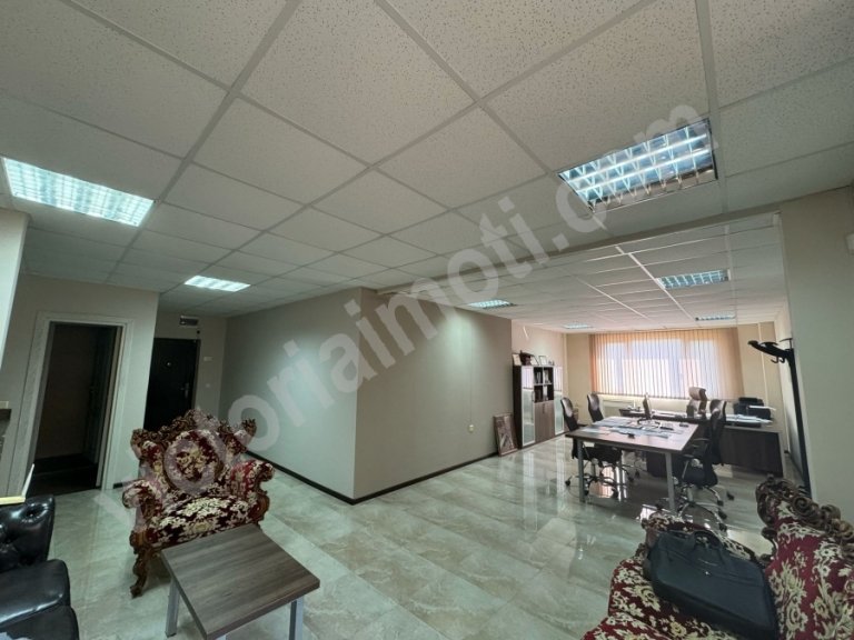 Офис за продажба Велико Търново Център - Photo 5