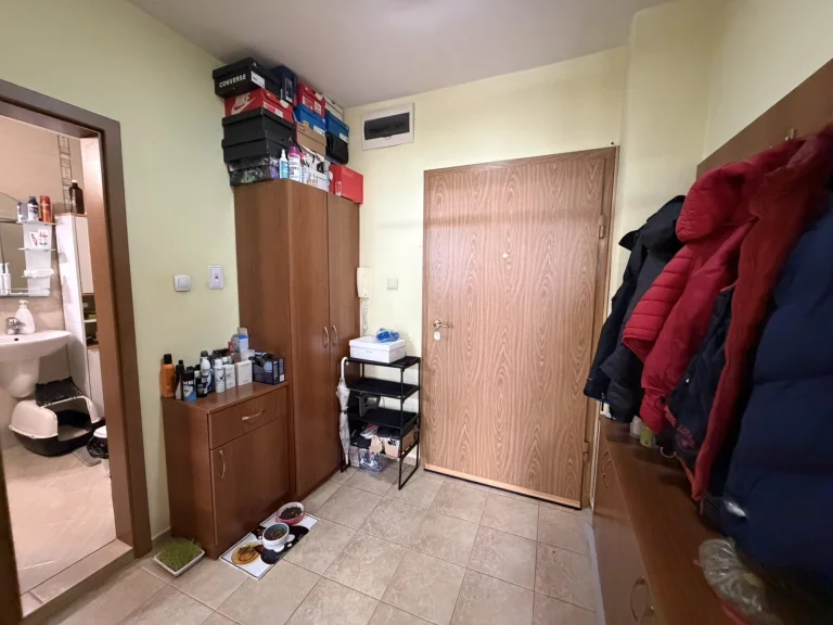 Двустаен апартамент за продажба Велико Търново Акация