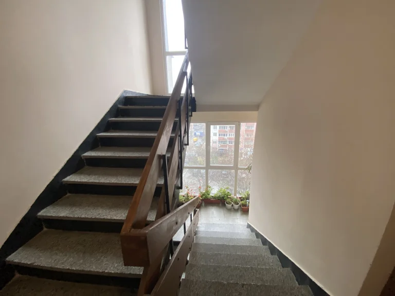 Тристаен апартамент за продажба София Банишора