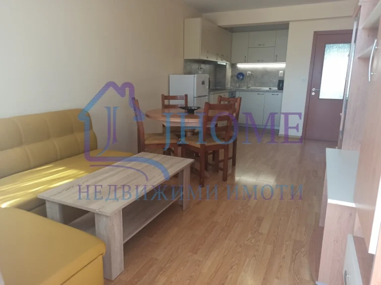 Двустаен апартамент дава под наем Варна Лк Тракия