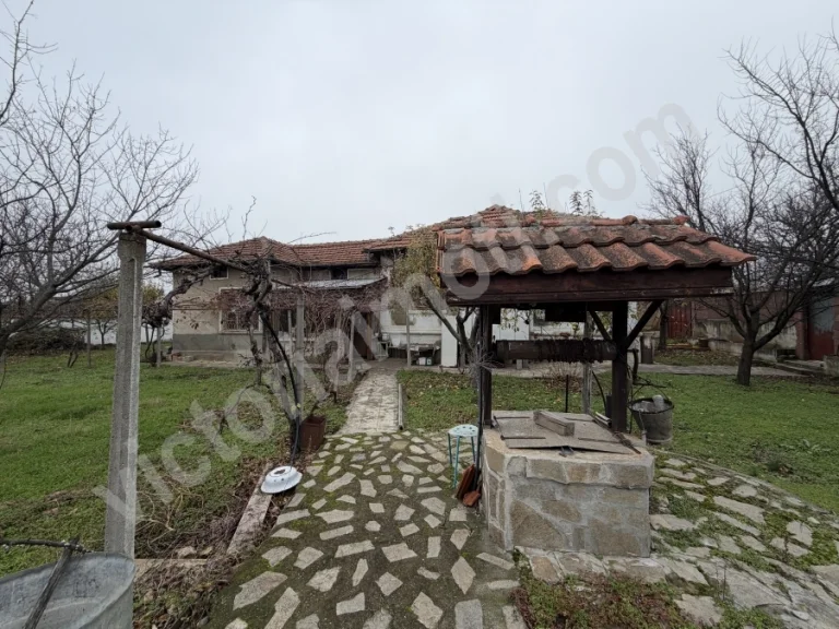 Къща за продажба Велико Търново област с.Първомайци