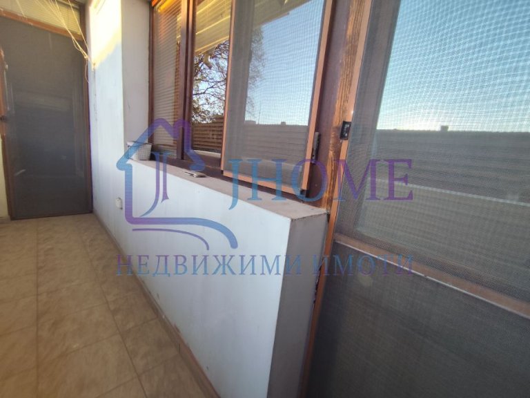 Четиристаен апартамент дава под наем Варна Погребите - Photo 6