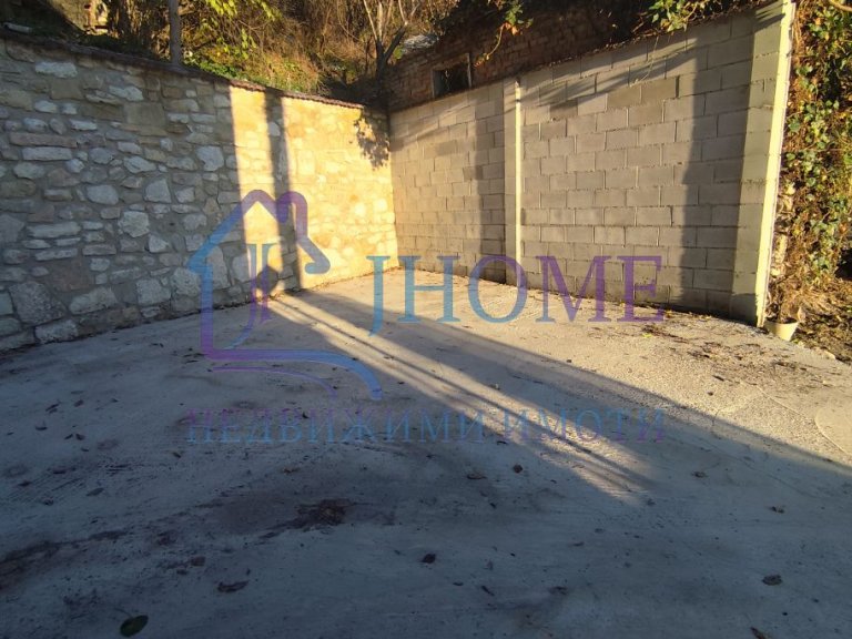 Четиристаен апартамент дава под наем Варна Погребите - Photo 9