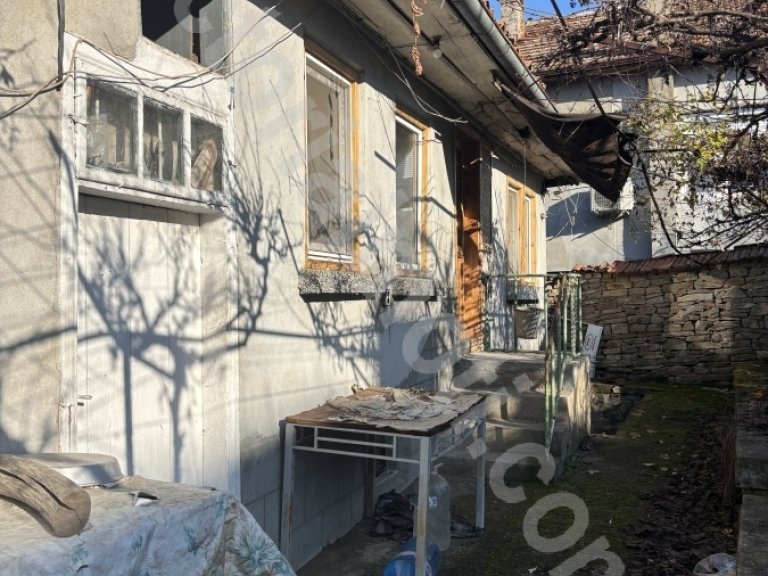 Къща за продажба Велико Търново област гр.Дебелец