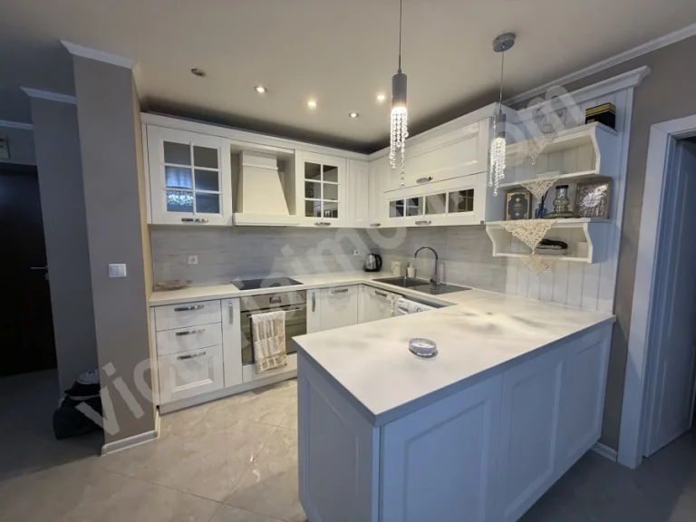 Тристаен апартамент за продажба Велико Търново бул. България