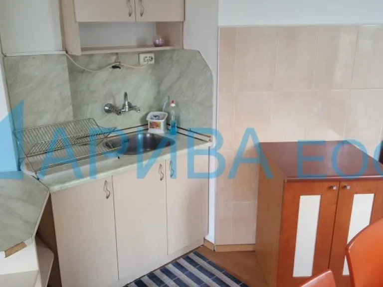 Тристаен апартамент дава под наем Хасково Любен Каравелов