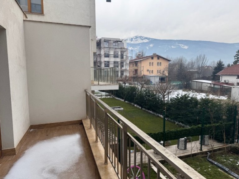 Тристаен апартамент за продажба София Кръстова Вада