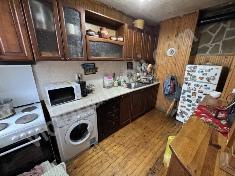 Къща за продажба Велико Търново област гр.Дебелец