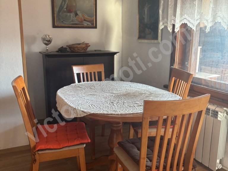 Тристаен апартамент за продажба Велико Търново Стара част - Photo 2