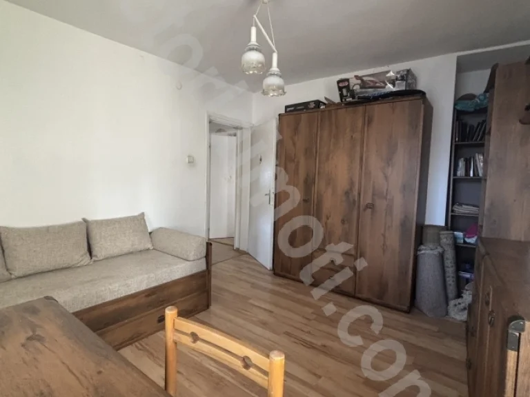 Тристаен апартамент за продажба Велико Търново Стара част