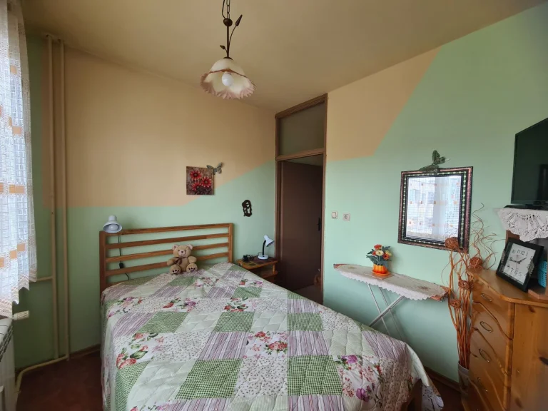 Едностаен апартамент дава под наем София Младост 4