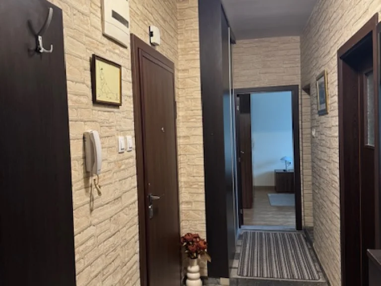 Двустаен апартамент за продажба София Лозенец