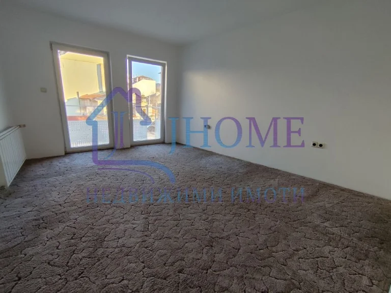 Многостаен апартамент за продажба Варна Център