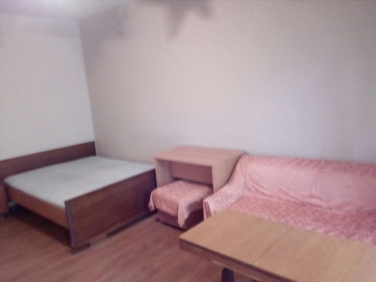 Двустаен апартамент дава под наем Пловдив Въстанически