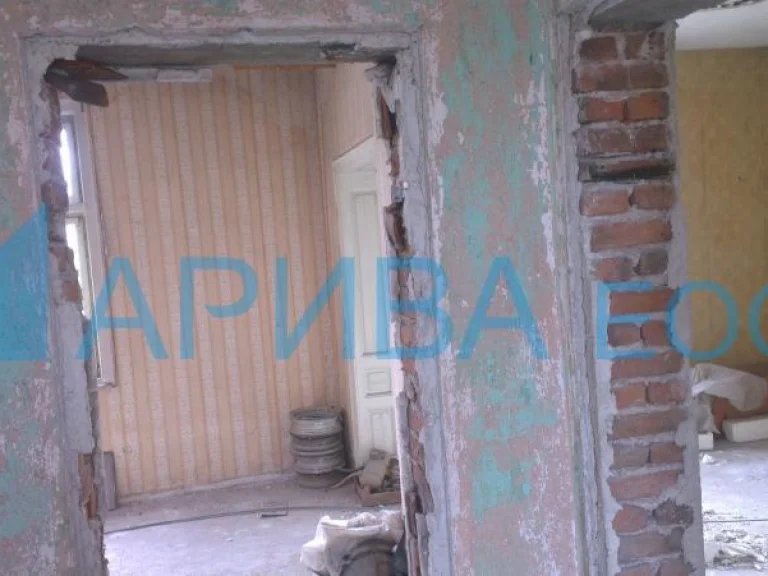 Къща за продажба Хасково Любен Каравелов