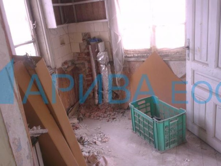 Къща за продажба Хасково Любен Каравелов - Photo 10