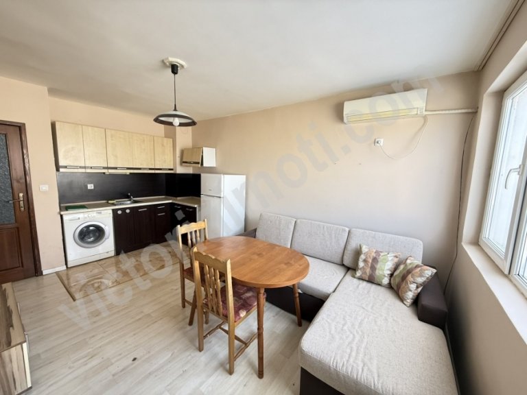 Двустаен апартамент за продажба Велико Търново Бузлуджа