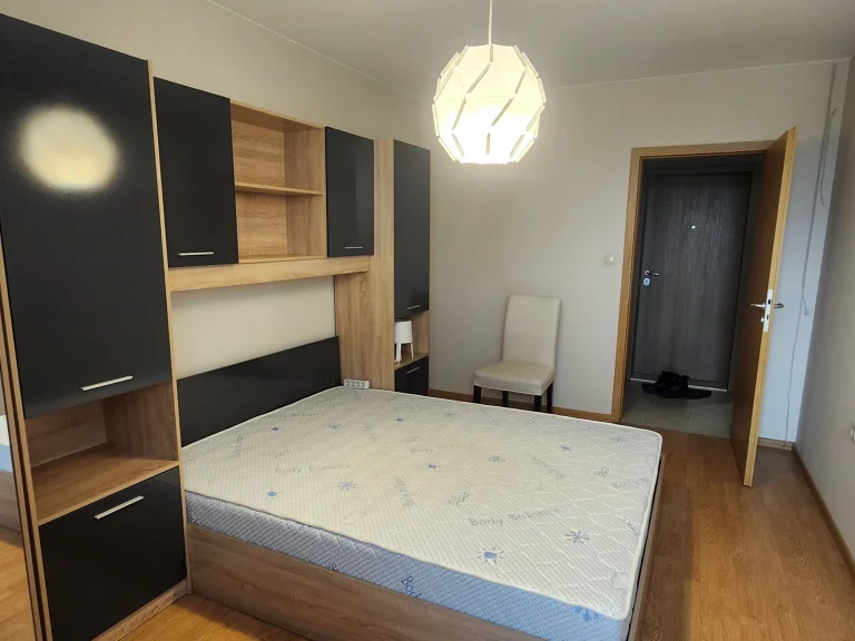 Двустаен апартамент дава под наем София Хиподрума