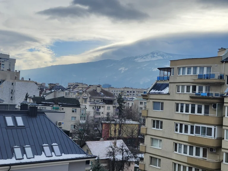 Двустаен апартамент дава под наем София Хиподрума