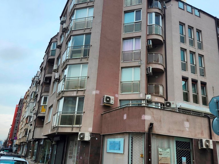 Двустаен апартамент дава под наем София Хиподрума - Photo 10