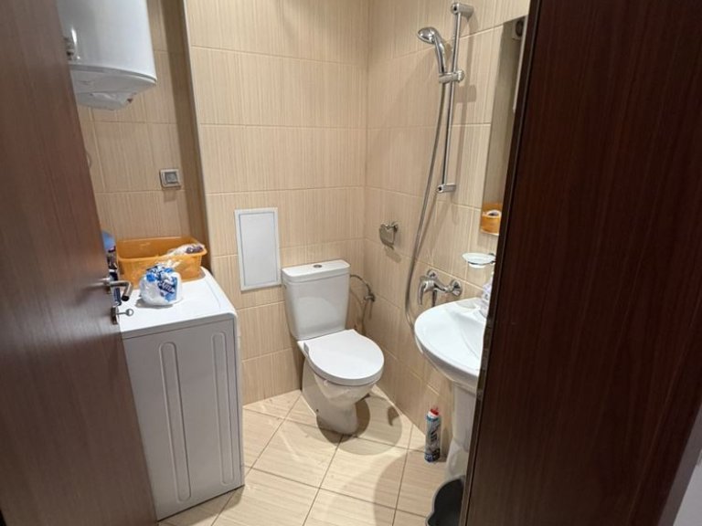 Тристаен апартамент дава под наем Пловдив Широк Център - Photo 6