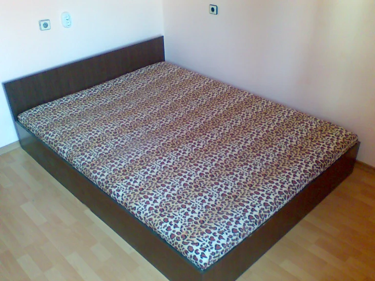 Едностаен апартамент дава под наем София Гео Милев