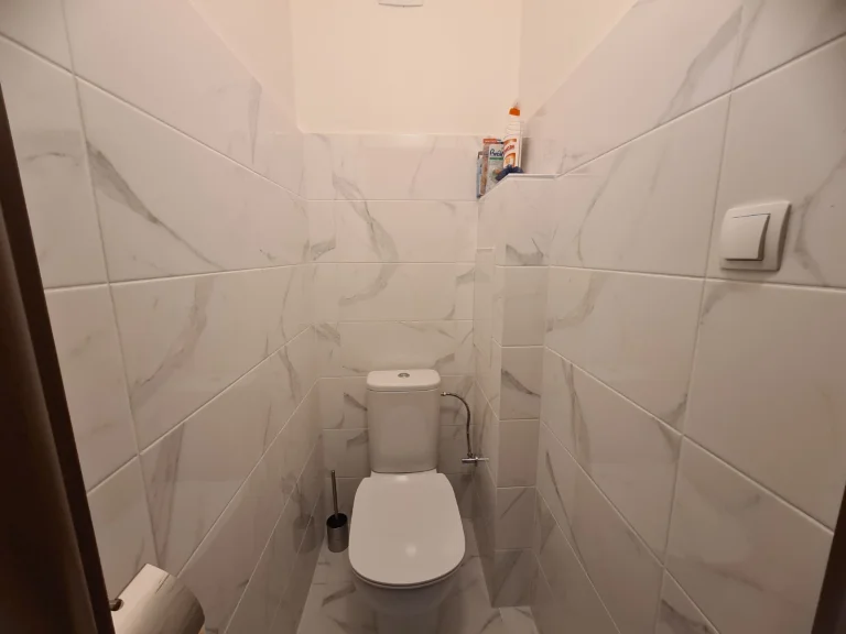 Тристаен апартамент дава под наем София Изток