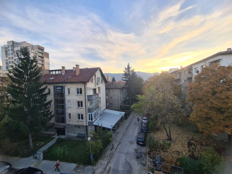 Тристаен апартамент дава под наем София Изток - Photo 10