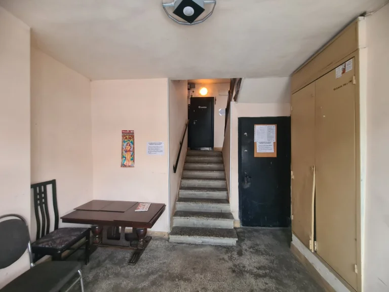 Тристаен апартамент дава под наем София Овча Купел 1