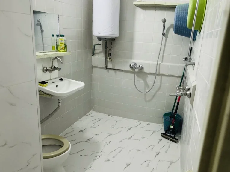 Двустаен апартамент дава под наем Пловдив Тракия