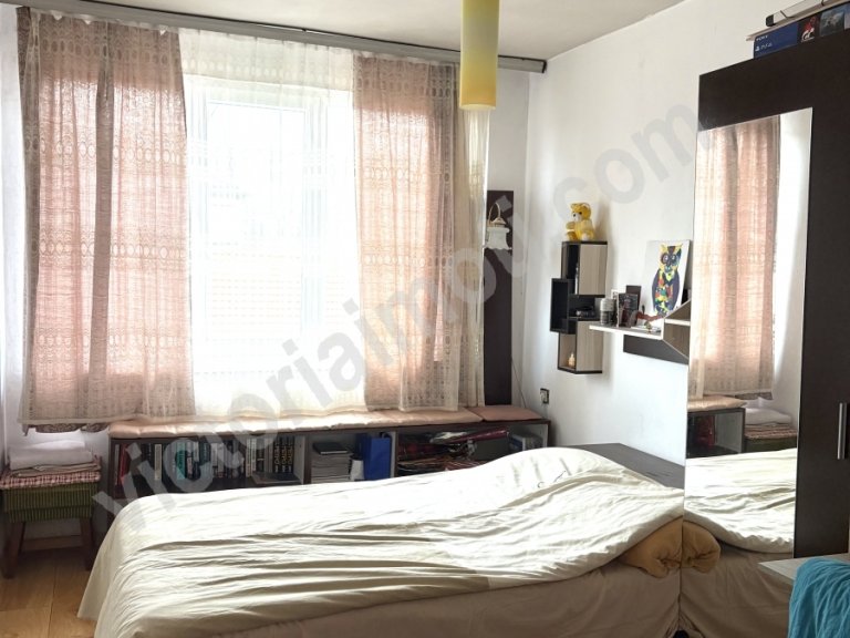 Тристаен апартамент за продажба Велико Търново Център - Photo 4