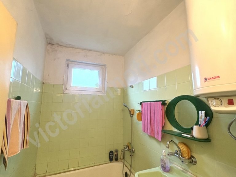 Тристаен апартамент за продажба Велико Търново Център - Photo 6