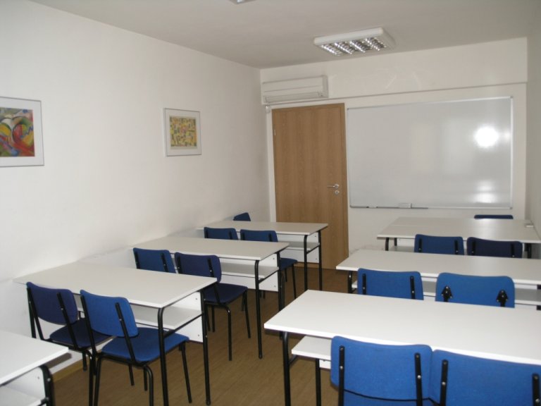 Сграда за продажба София Център - Photo 8