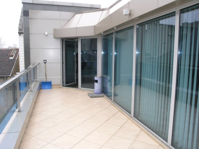 Сграда за продажба София Център - Photo 11