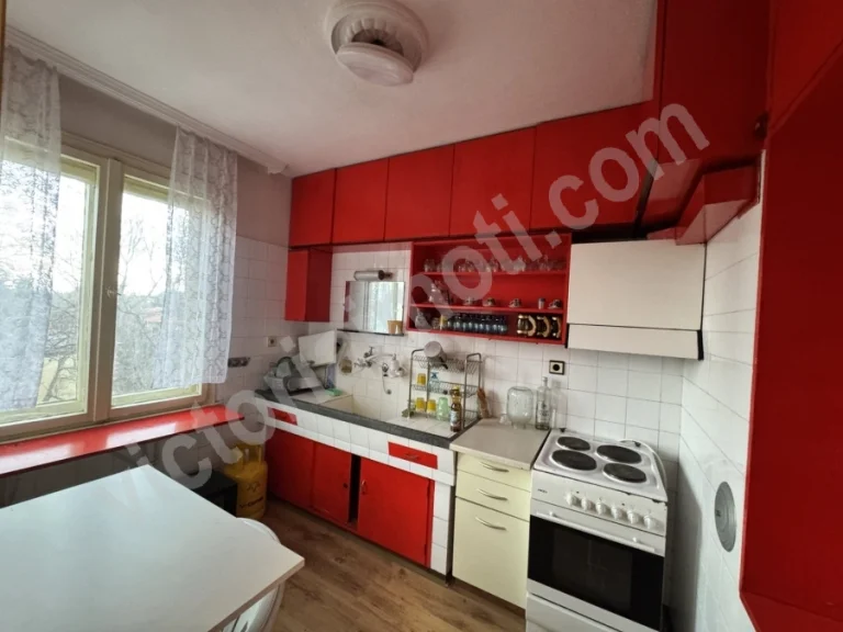 Четиристаен апартамент за продажба Велико Търново област гр.Полски Тръмбеш