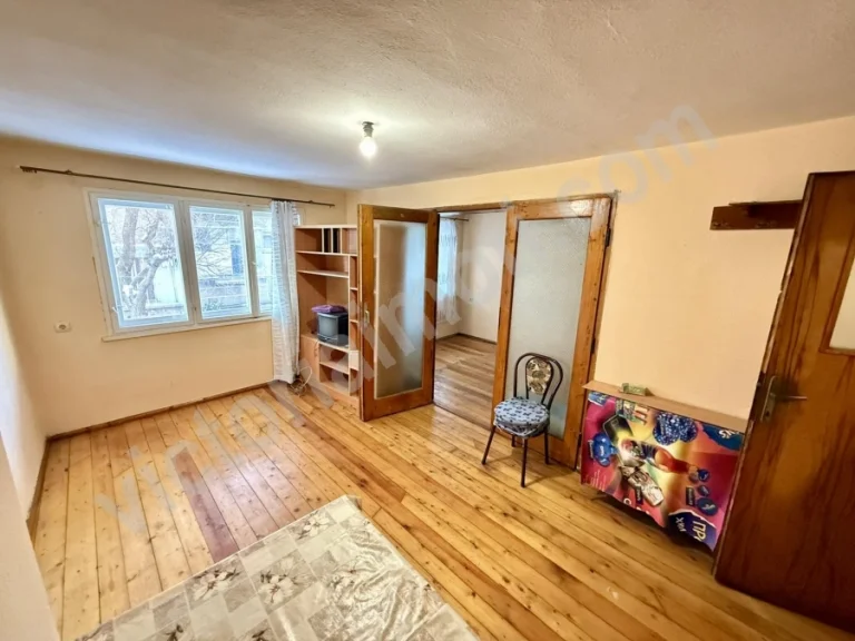 Двустаен апартамент за продажба Велико Търново Акация