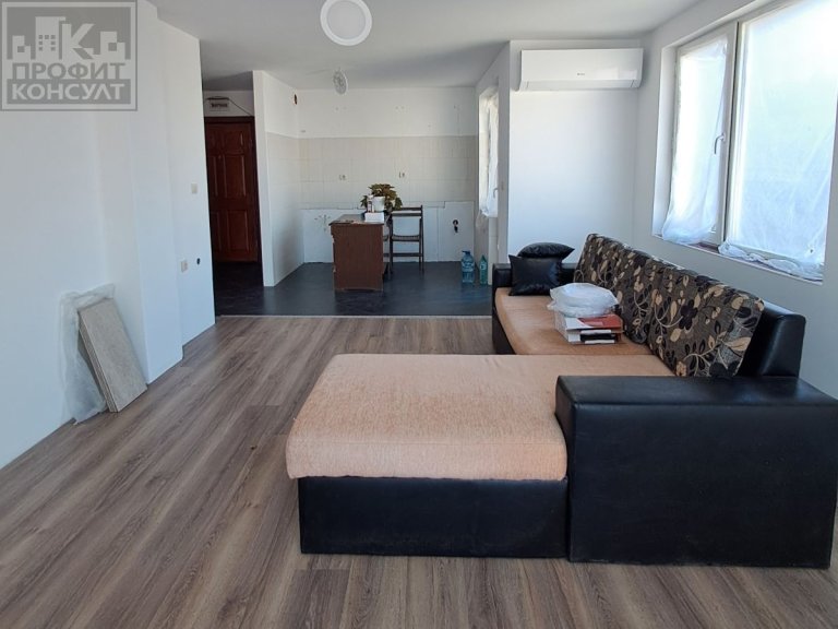 Двустаен апартамент за продажба Велико Търново Център - Photo 6