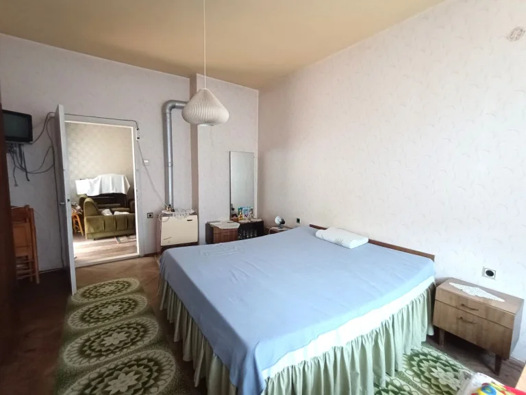 Многостаен апартамент за продажба Велико Търново Център