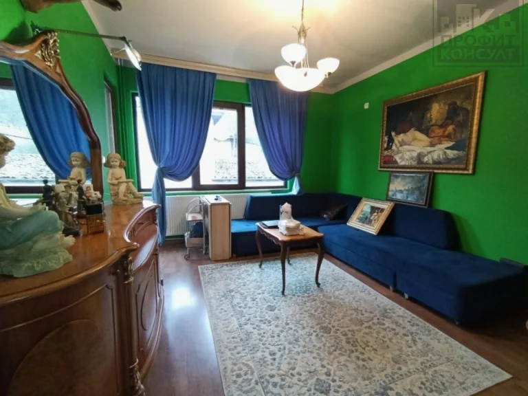 Тристаен апартамент за продажба Велико Търново Асенов