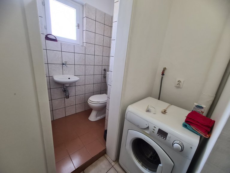 Тристаен апартамент дава под наем София Борово - Photo 9