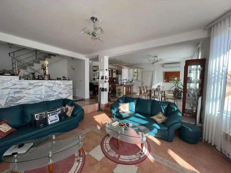 Къща за продажба Пловдив област с.Трилистник